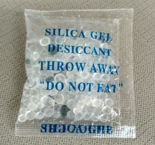 硅胶干燥剂